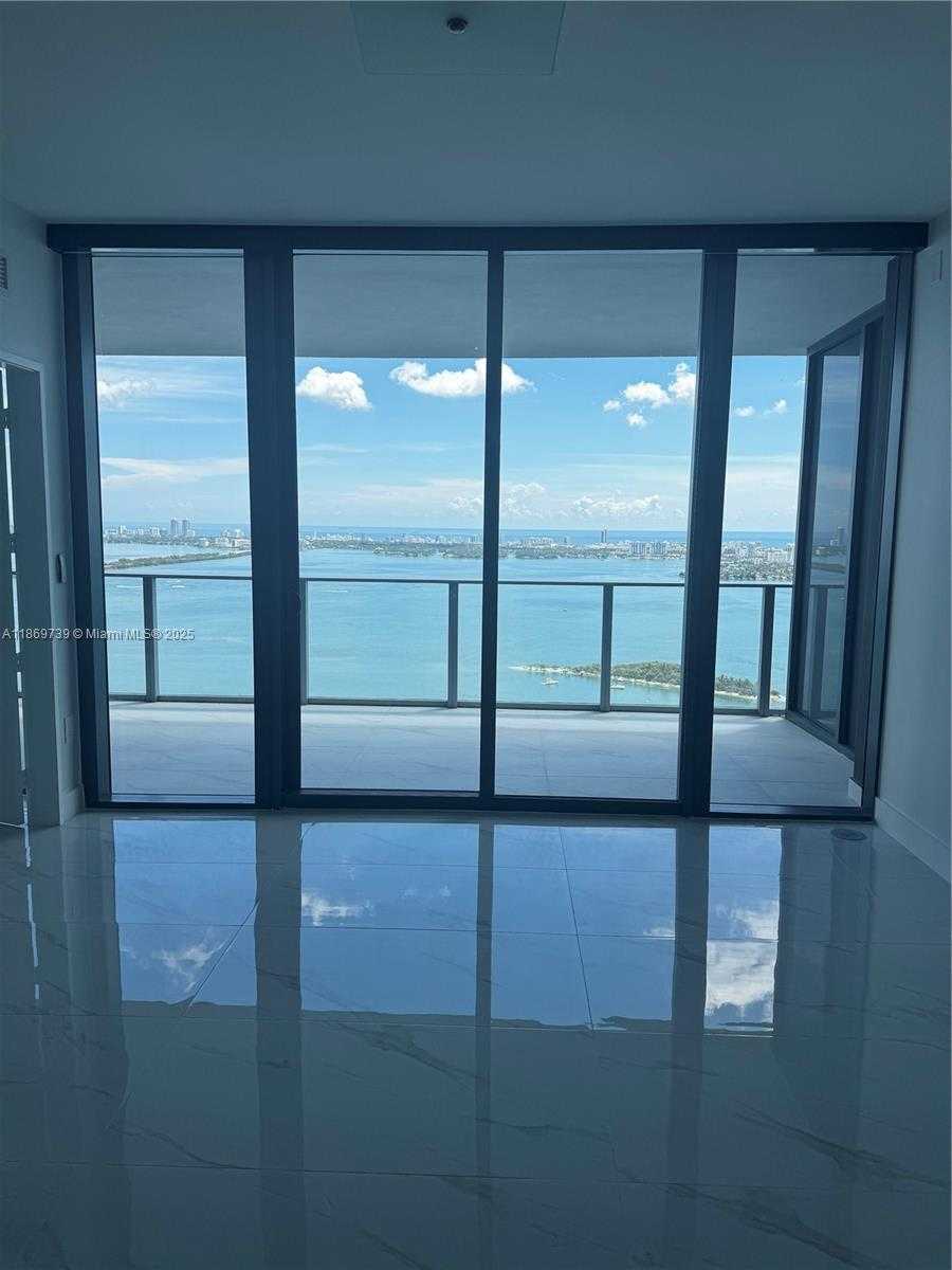 Small Image of 700 NORTH EAST 24 TH 2206, Miami Number 8