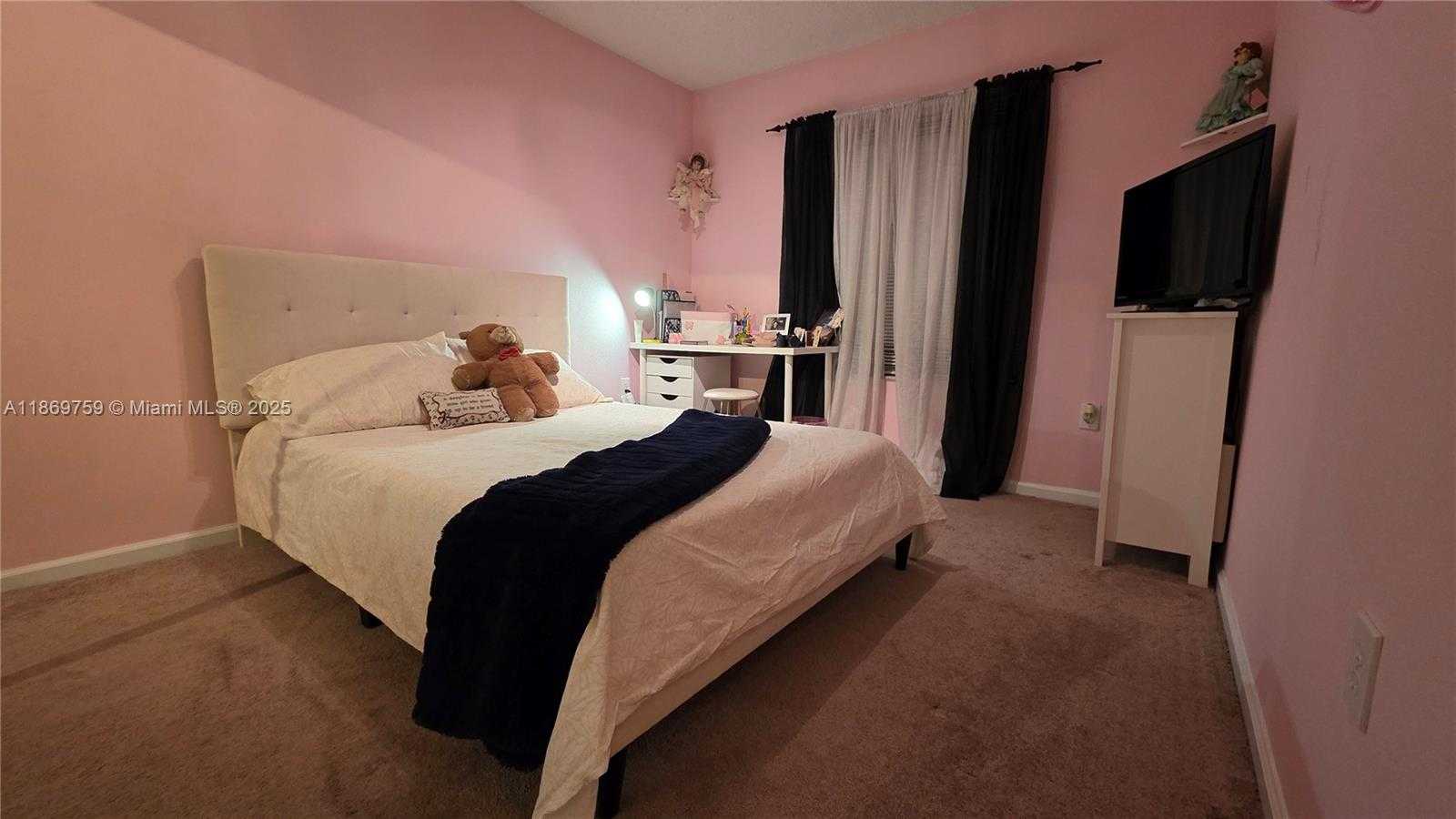 Small Image of 5112 NORTH WEST 66TH AVE, Lauderhill Number 10