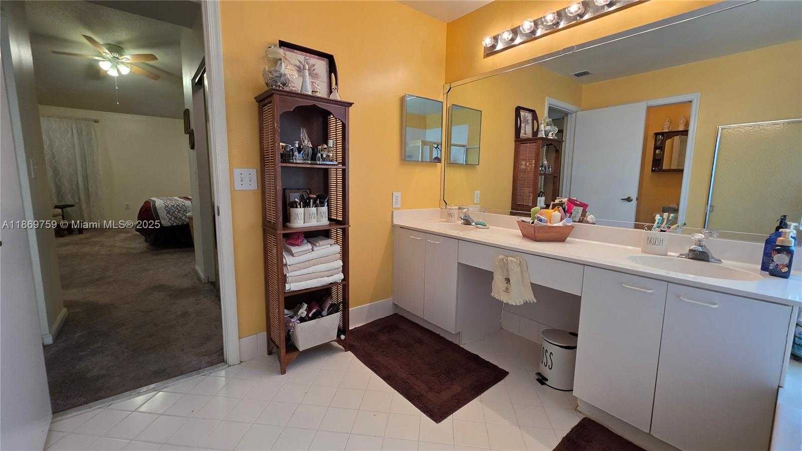 Small Image of 5112 NORTH WEST 66TH AVE, Lauderhill Number 19