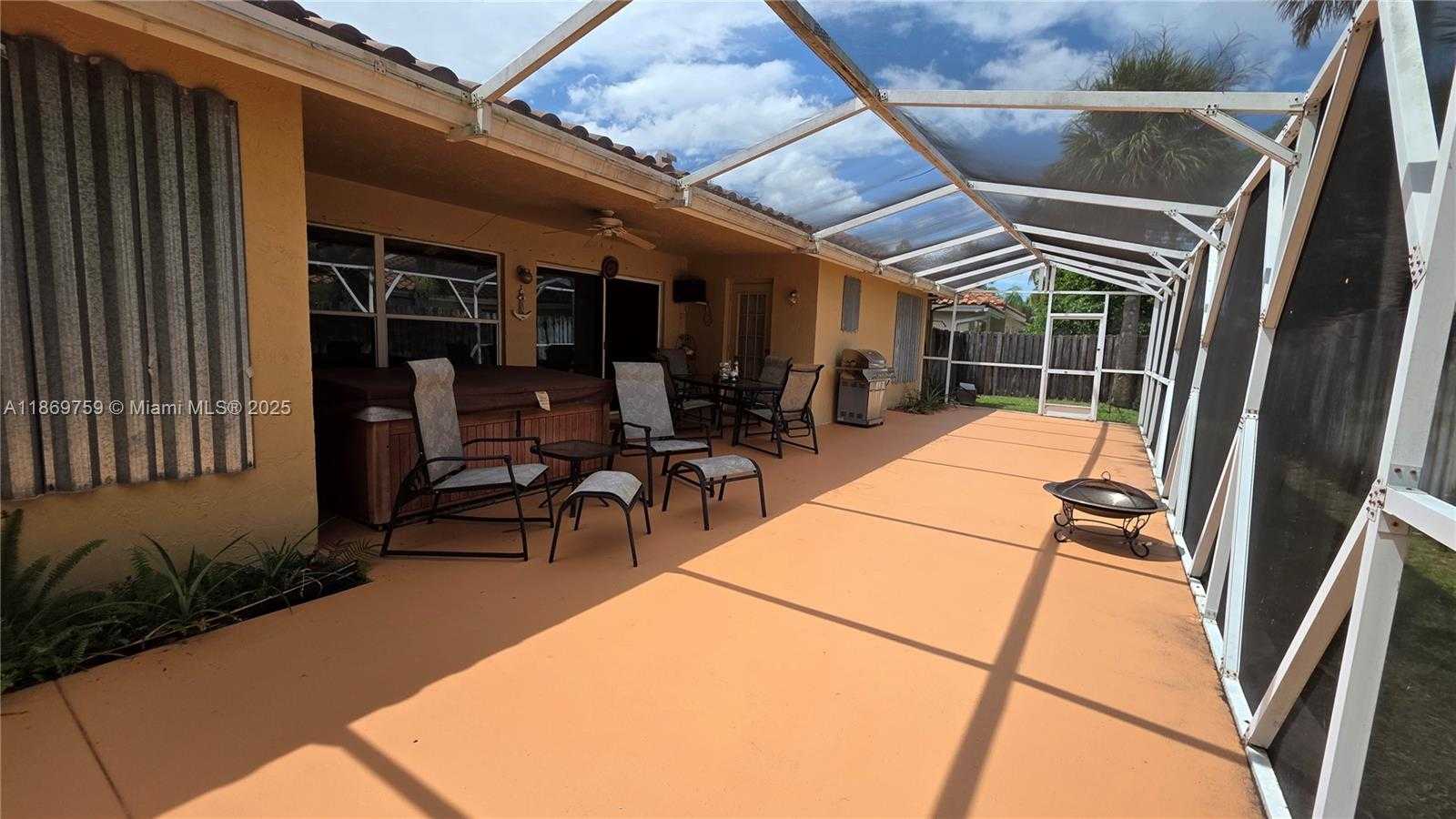 Small Image of 5112 NORTH WEST 66TH AVE, Lauderhill Number 32