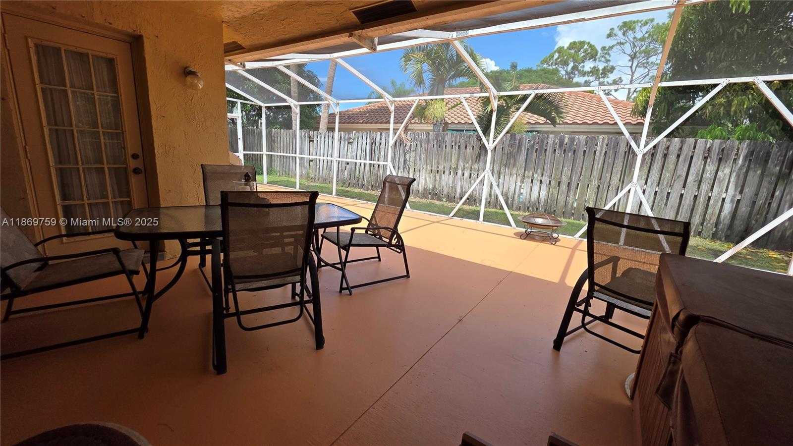Small Image of 5112 NORTH WEST 66TH AVE, Lauderhill Number 36
