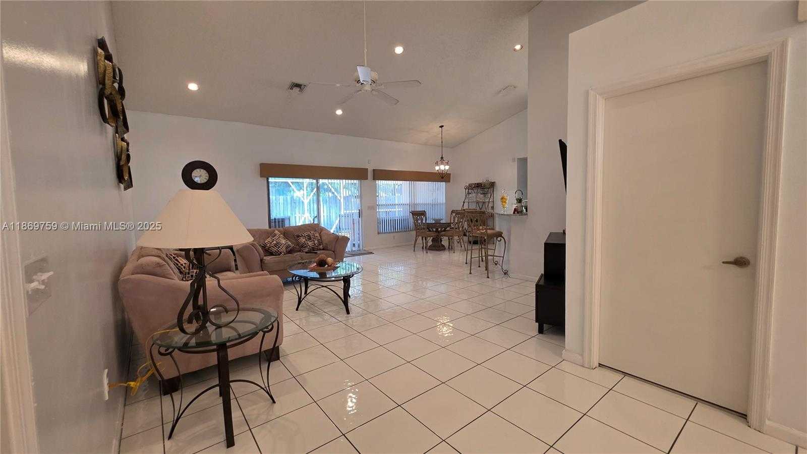 Small Image of 5112 NORTH WEST 66TH AVE, Lauderhill Number 42