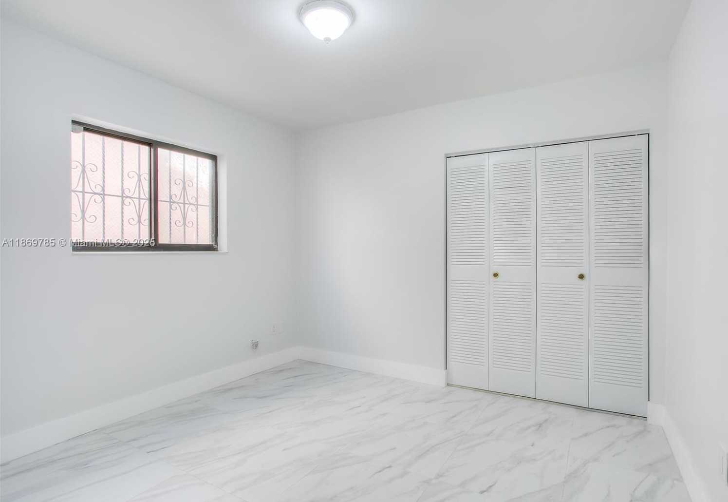 Small Image of 5987 WEST 21ST CT, Hialeah Number 15