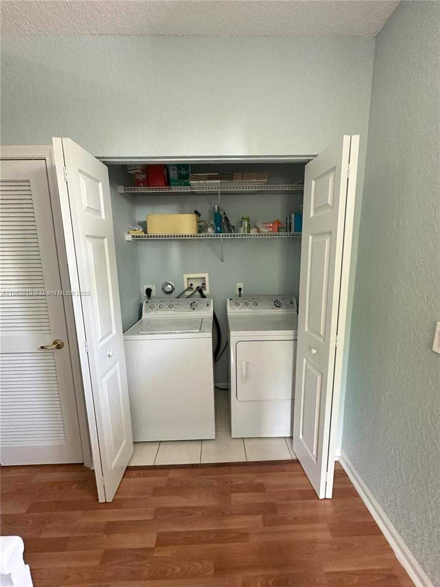 Small Image of 752 NORTH WEST 127TH AVE, Coral Springs Number 23