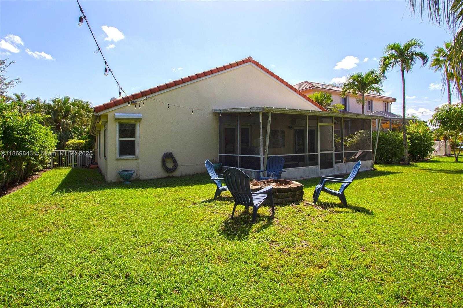 Small Image of 16298 LA COSTA DR, Weston Number 31