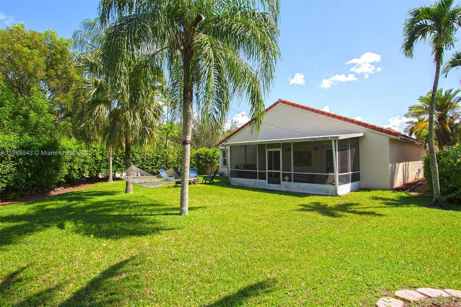 Small Image of 16298 LA COSTA DR, Weston Number 32
