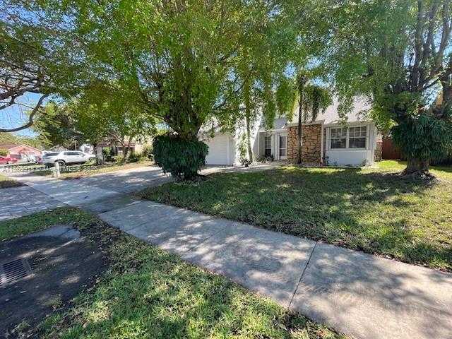 Small Image of 1350 SOUTH FIELDLARK LN, Homestead Number 3