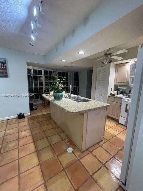 Small Image of 1350 SOUTH FIELDLARK LN, Homestead Number 7