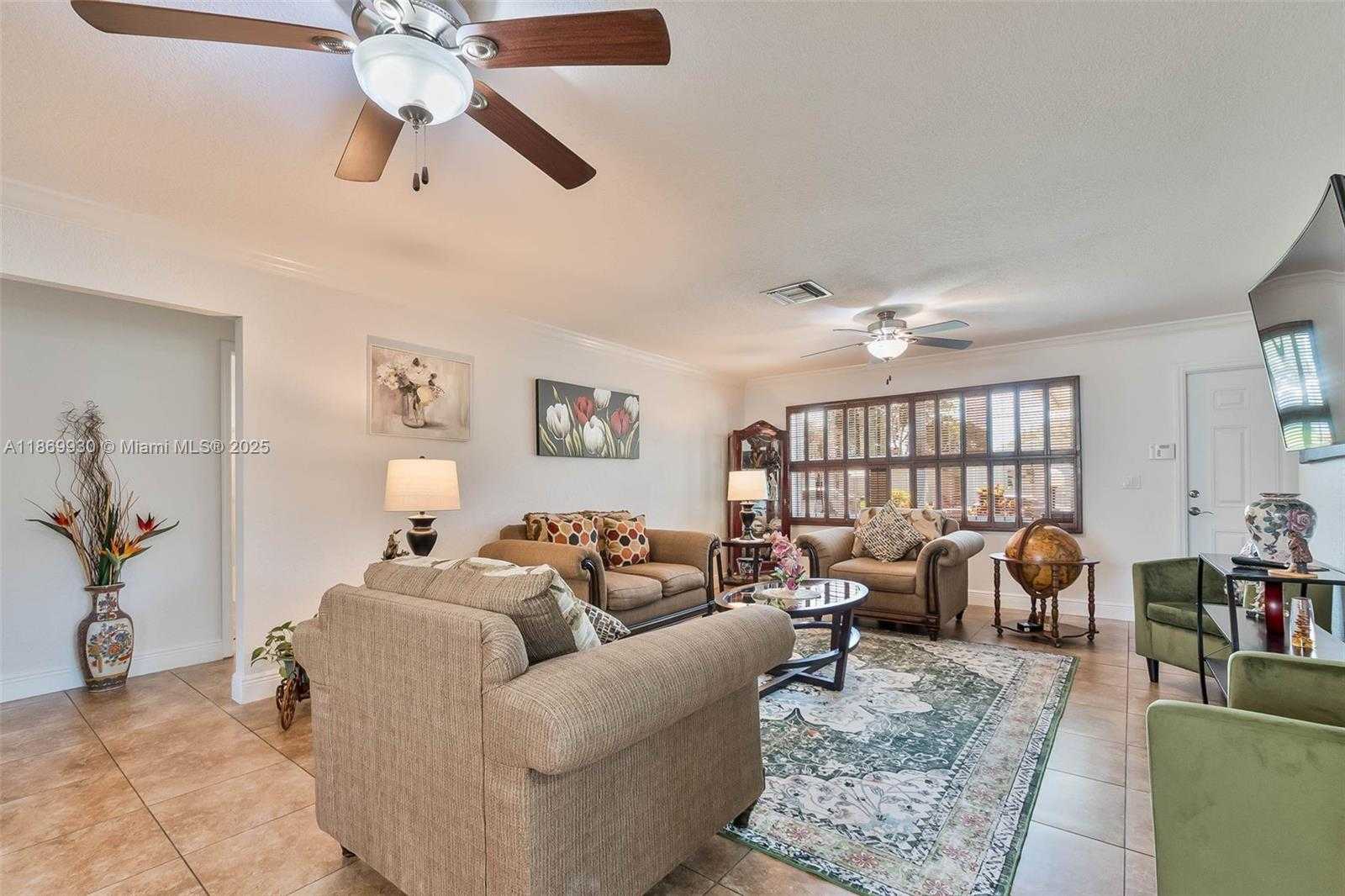 Small Image of 9021 NORTH WEST 13TH ST, Plantation Number 5