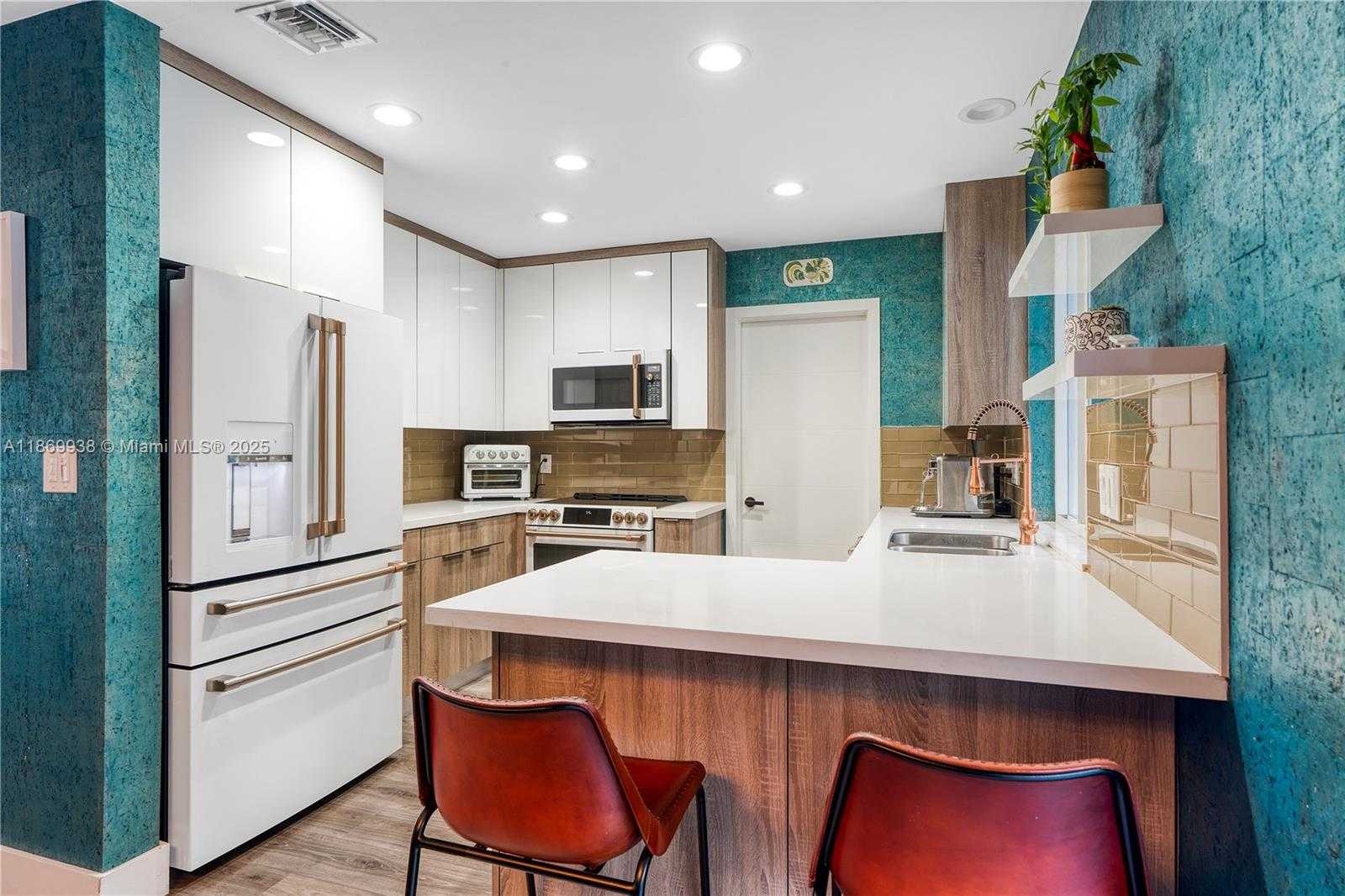 Small Image of 2210 NORTH EAST 62ND ST, Fort Lauderdale Number 15