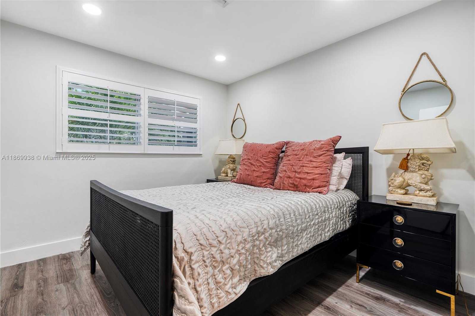 Small Image of 2210 NORTH EAST 62ND ST, Fort Lauderdale Number 19