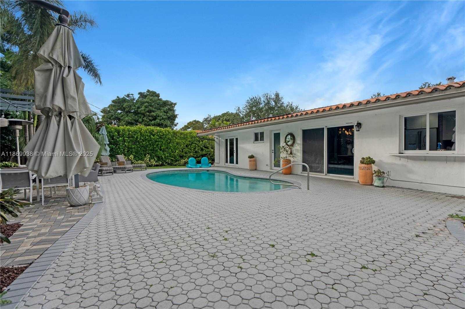 Small Image of 2210 NORTH EAST 62ND ST, Fort Lauderdale Number 5