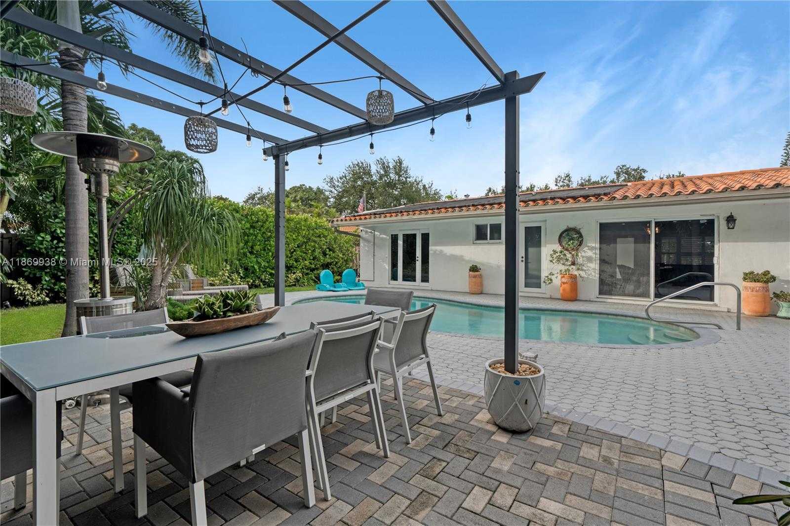 Small Image of 2210 NORTH EAST 62ND ST, Fort Lauderdale Number 6