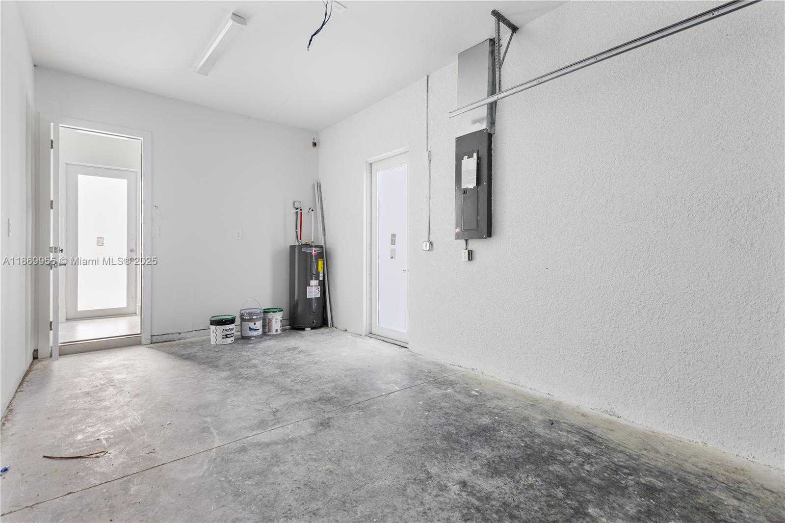 Small Image of 616 PARKDALE BLVD, Lehigh Acres Number 22