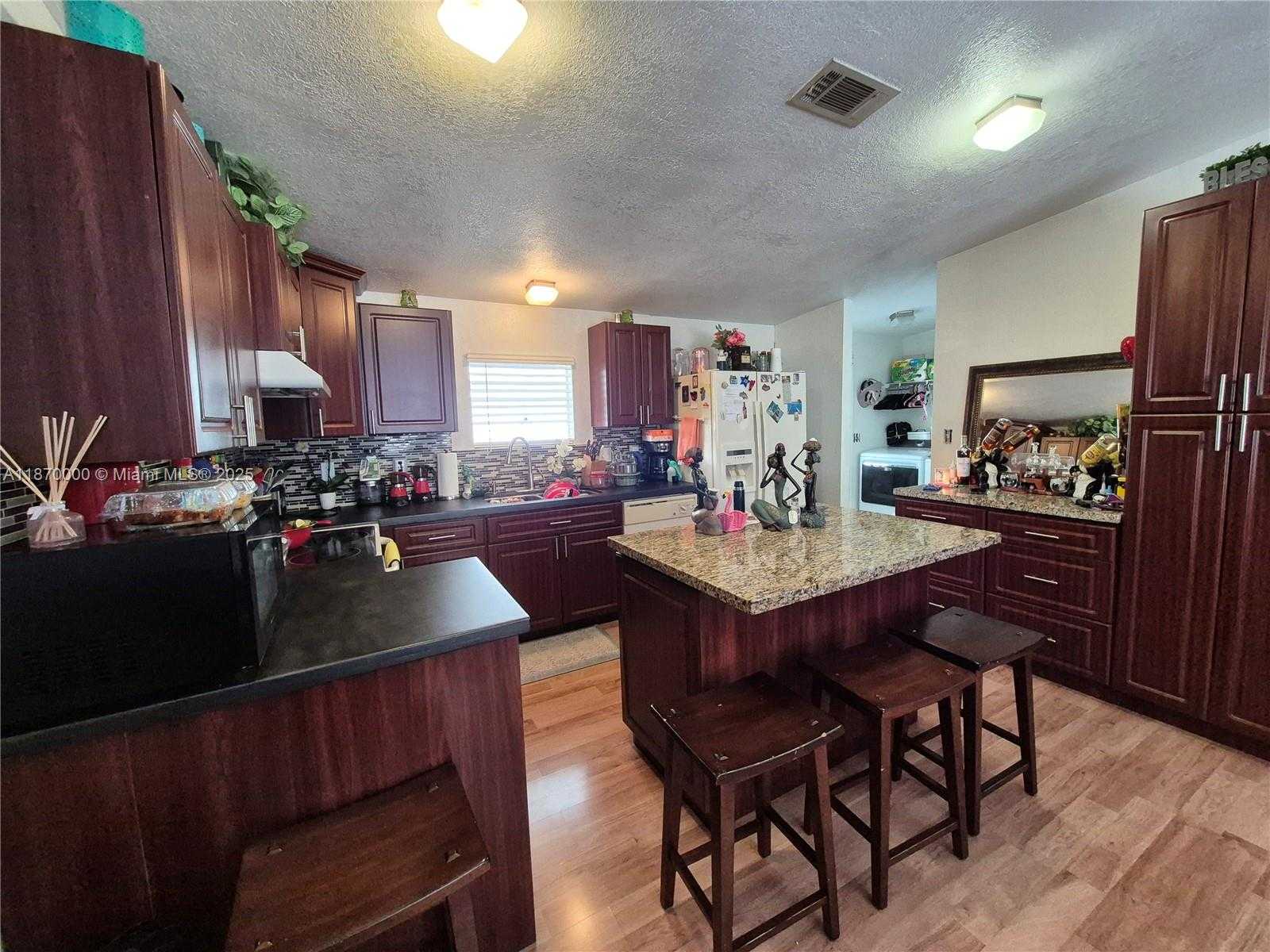 Small Image of 220 NORTH EAST 12TH AVE UNIT 157, Homestead Number 10