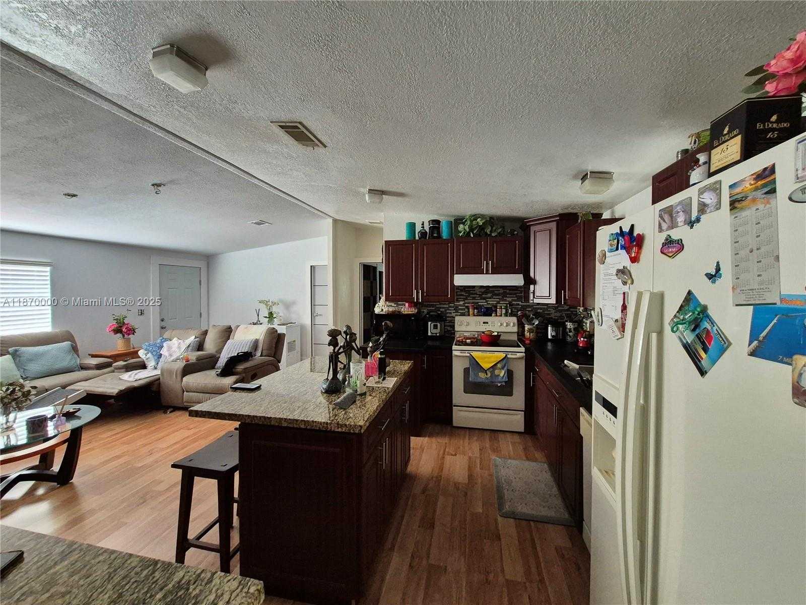 Small Image of 220 NORTH EAST 12TH AVE UNIT 157, Homestead Number 13