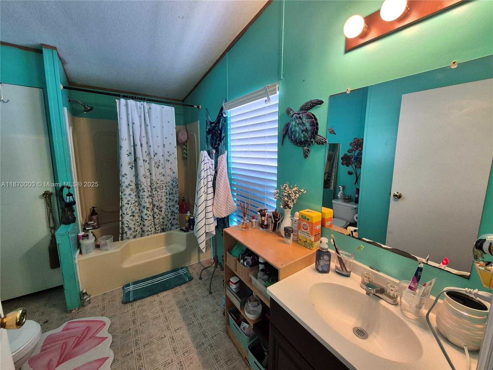 Small Image of 220 NORTH EAST 12TH AVE UNIT 157, Homestead Number 17