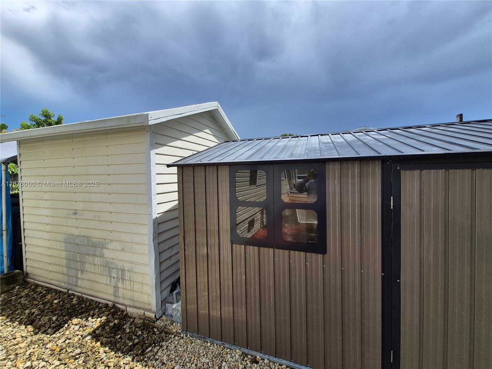 Small Image of 220 NORTH EAST 12TH AVE UNIT 157, Homestead Number 35