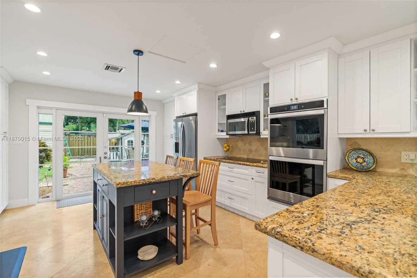 Small Image of 1328 SOUTH WEST 30TH ST, Fort Lauderdale Number 12