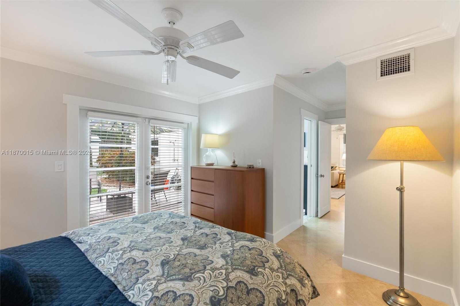 Small Image of 1328 SOUTH WEST 30TH ST, Fort Lauderdale Number 16