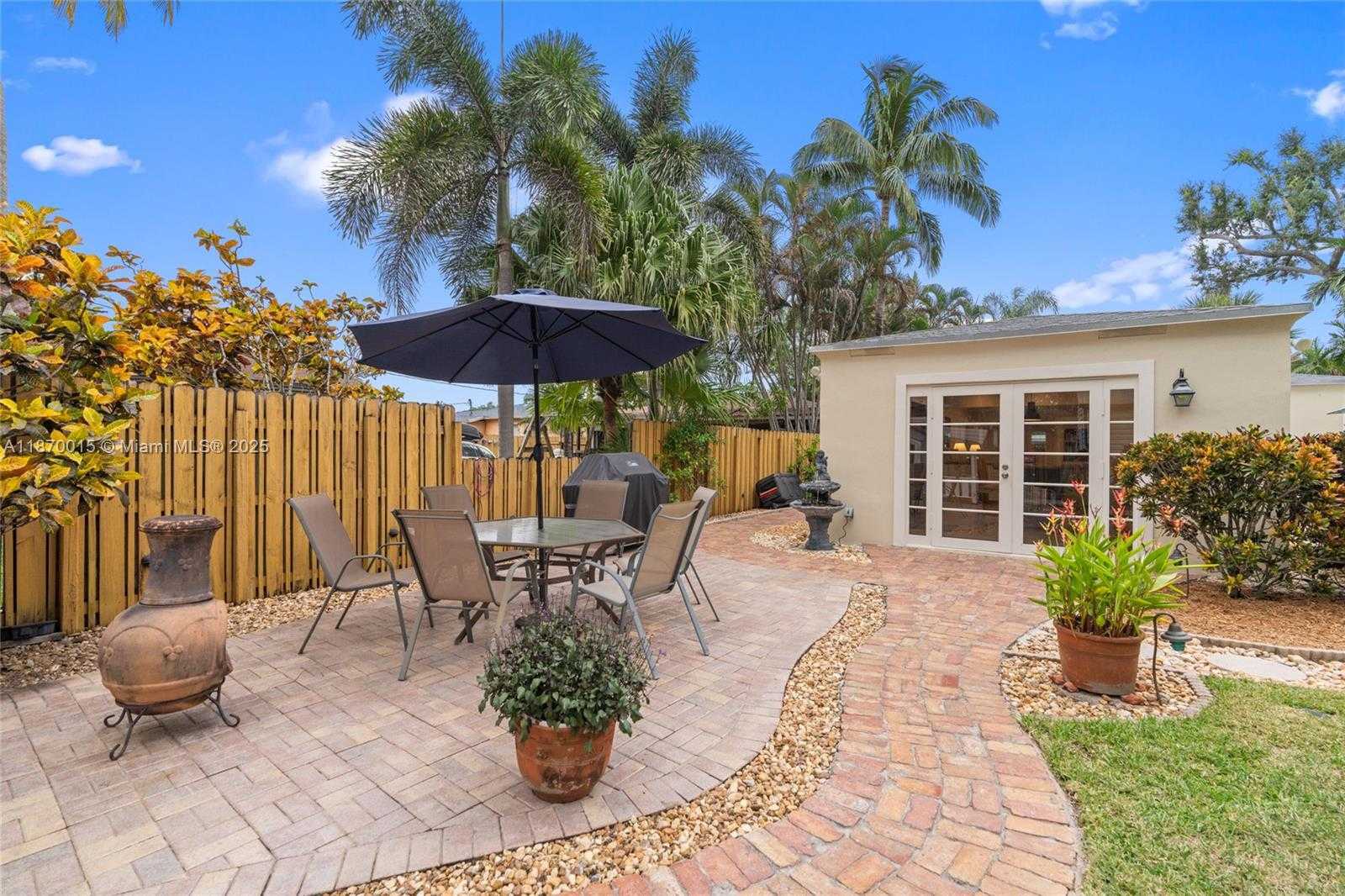 Small Image of 1328 SOUTH WEST 30TH ST, Fort Lauderdale Number 28