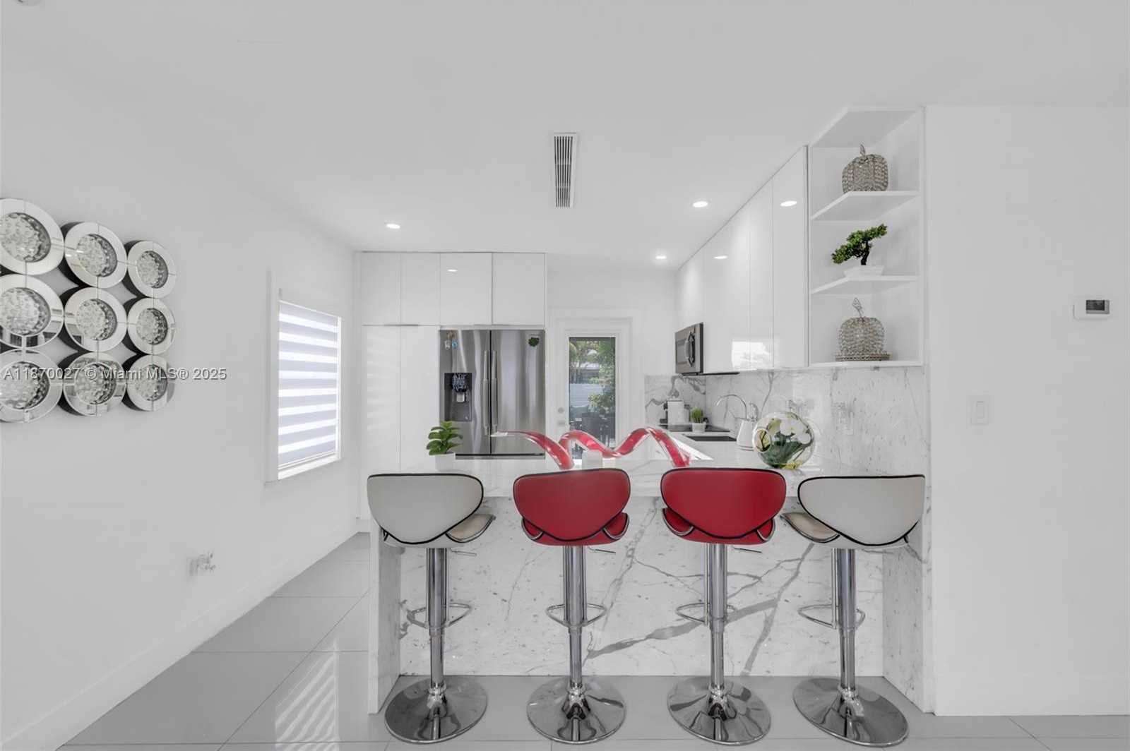 Small Image of 5129 EAST 8TH CT, Hialeah Number 10