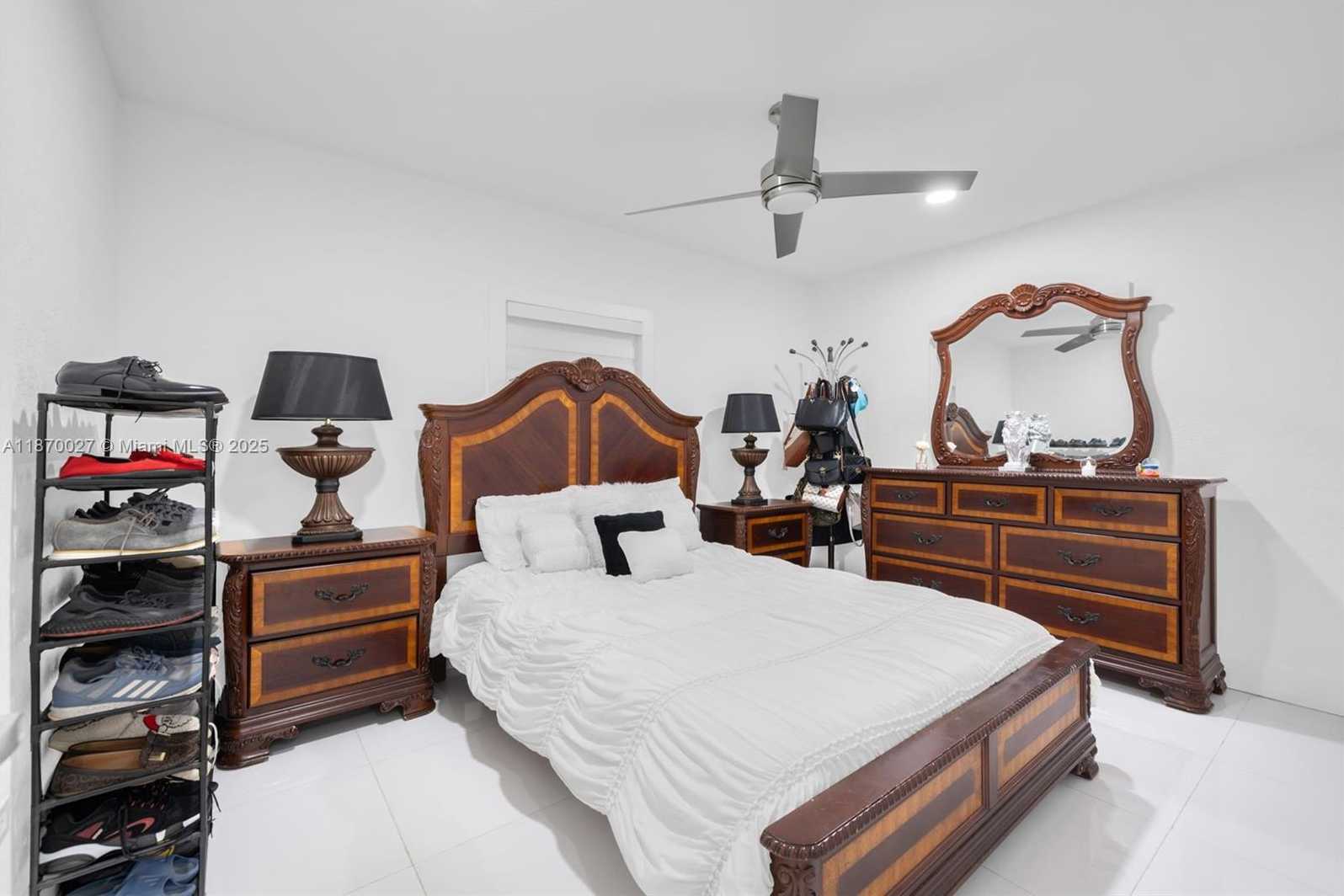 Small Image of 5129 EAST 8TH CT, Hialeah Number 17