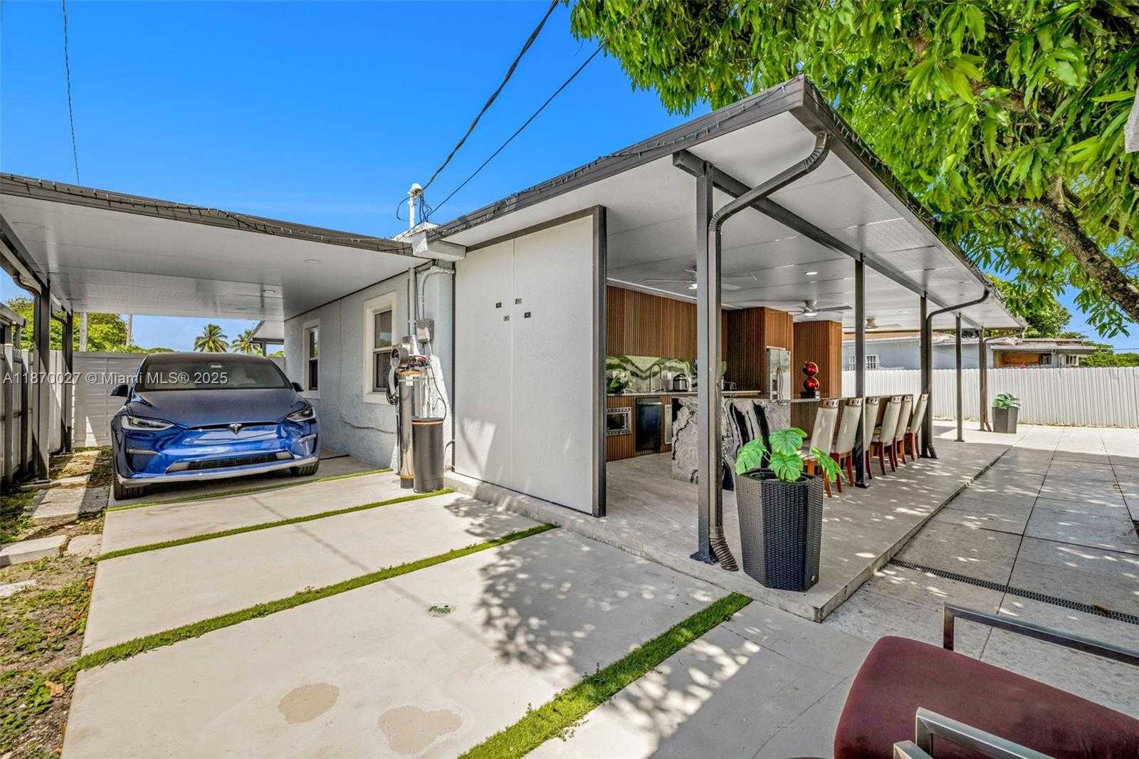 Small Image of 5129 EAST 8TH CT, Hialeah Number 30