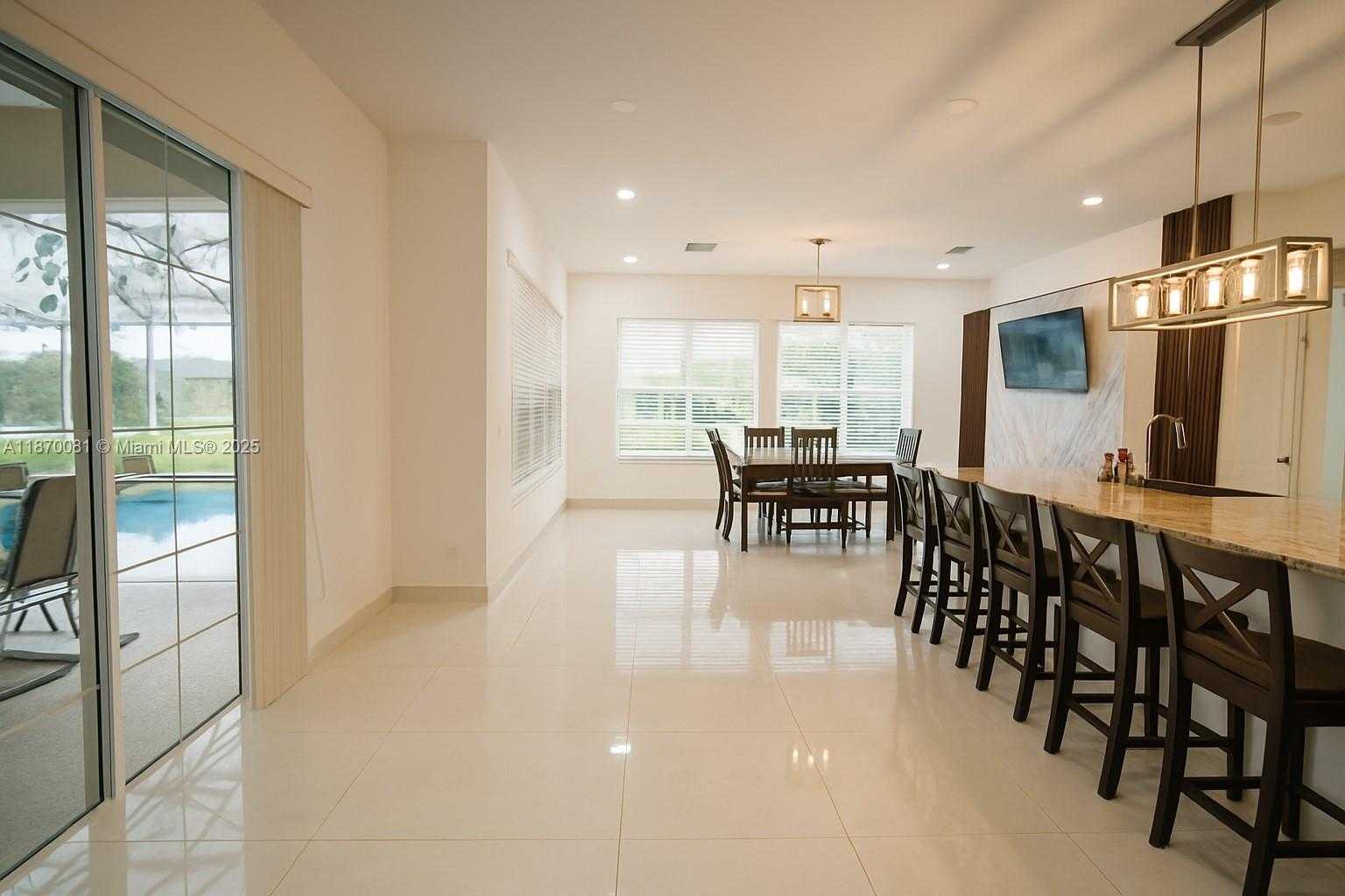Small Image of 2019 SOUTH WEST 29TH TER, Cape Coral Number 15