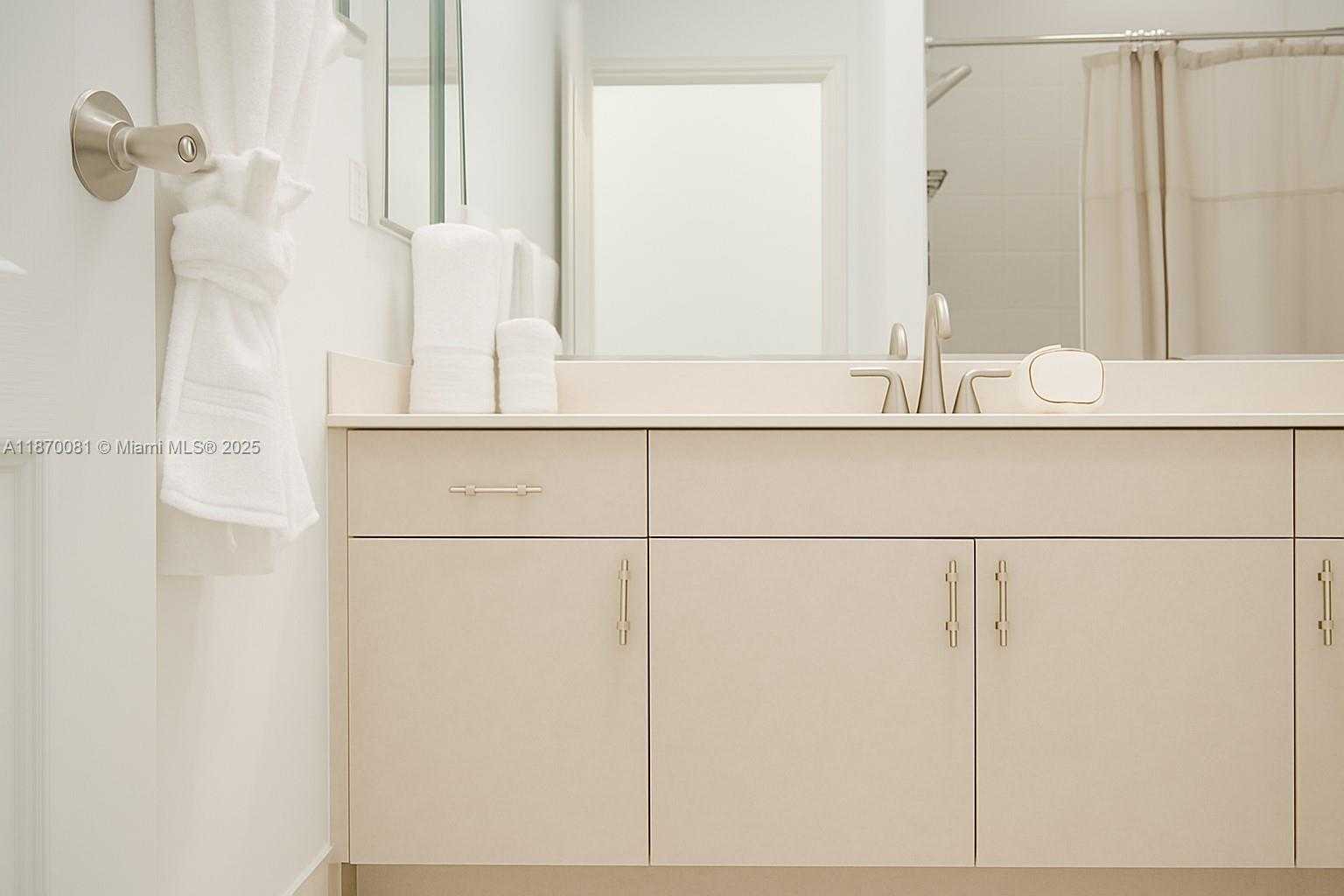 Small Image of 2019 SOUTH WEST 29TH TER, Cape Coral Number 29