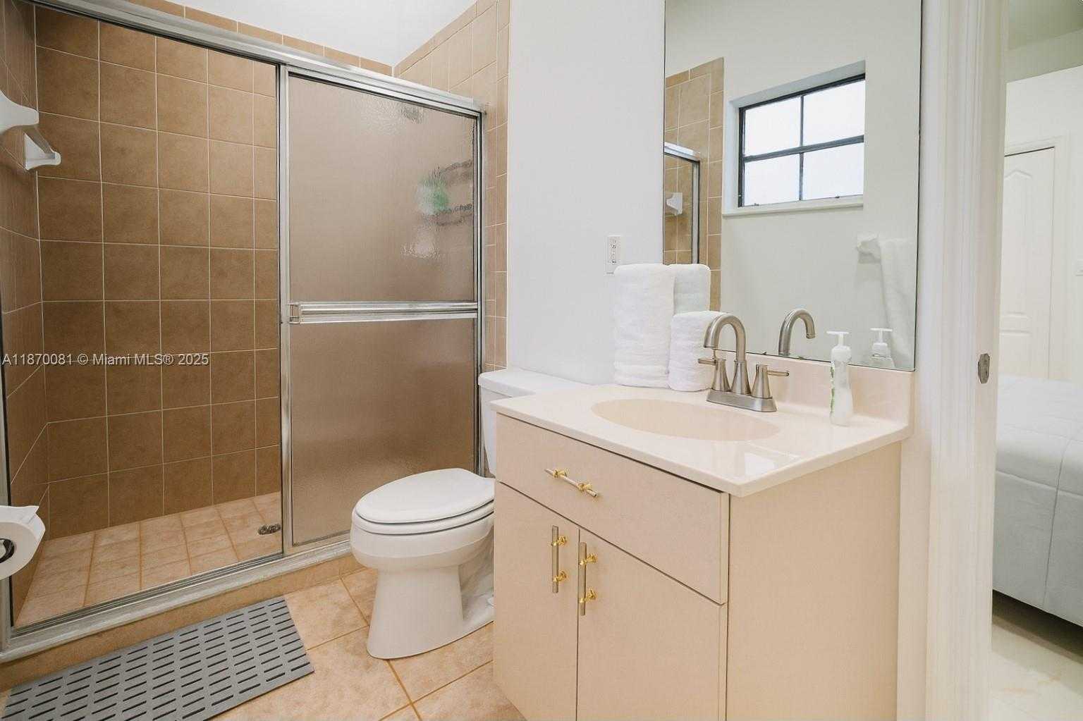 Small Image of 2019 SOUTH WEST 29TH TER, Cape Coral Number 37