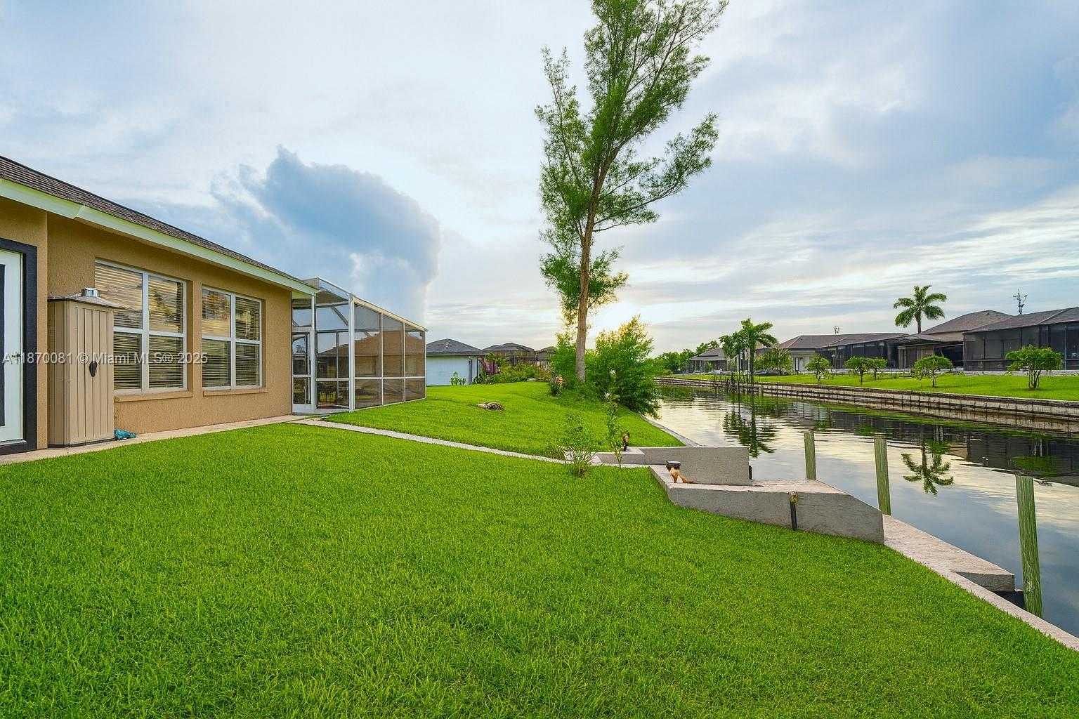 Small Image of 2019 SOUTH WEST 29TH TER, Cape Coral Number 38