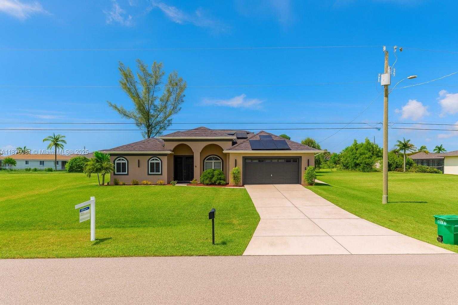 Small Image of 2019 SOUTH WEST 29TH TER, Cape Coral Number 44