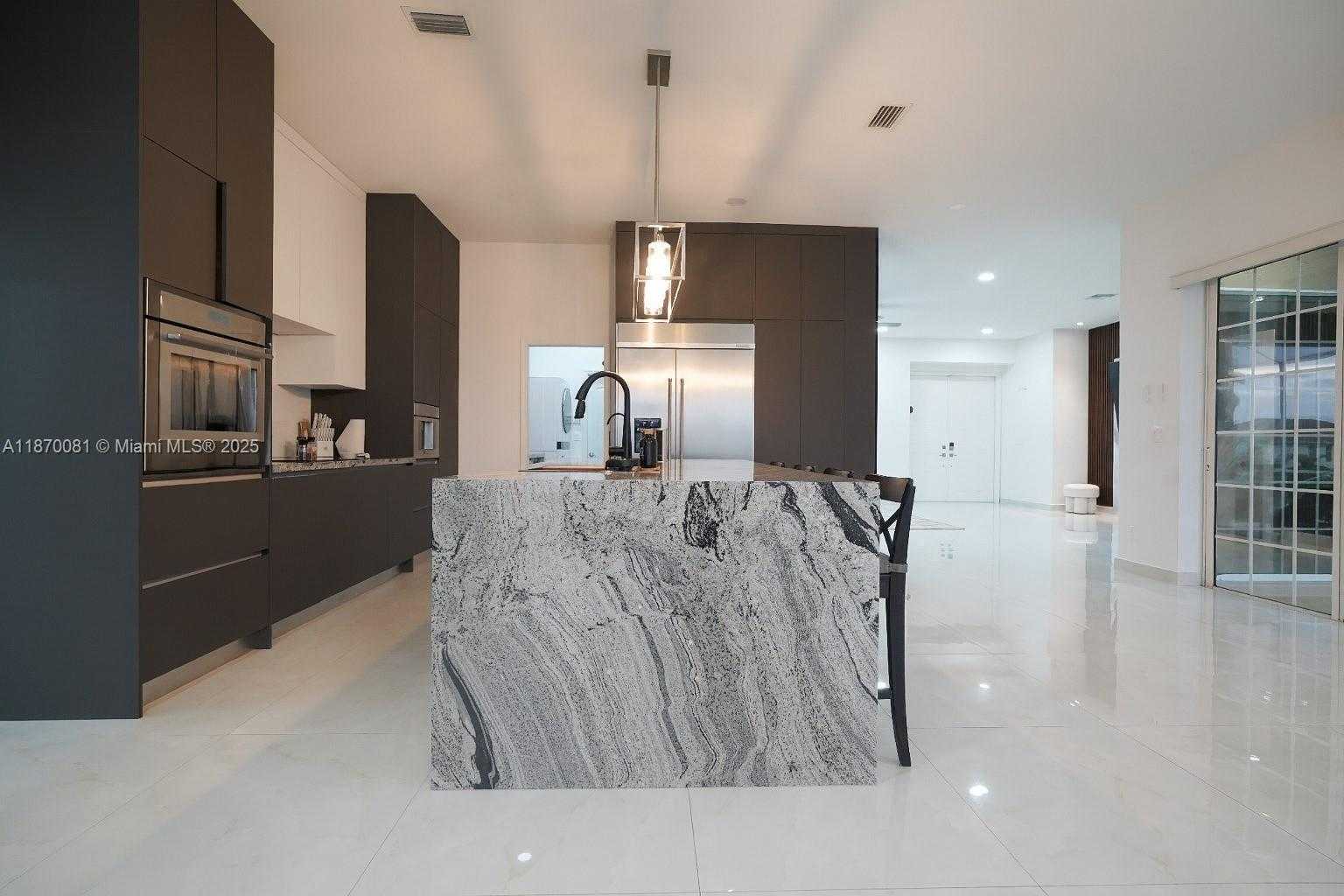 Small Image of 2019 SOUTH WEST 29TH TER, Cape Coral Number 8