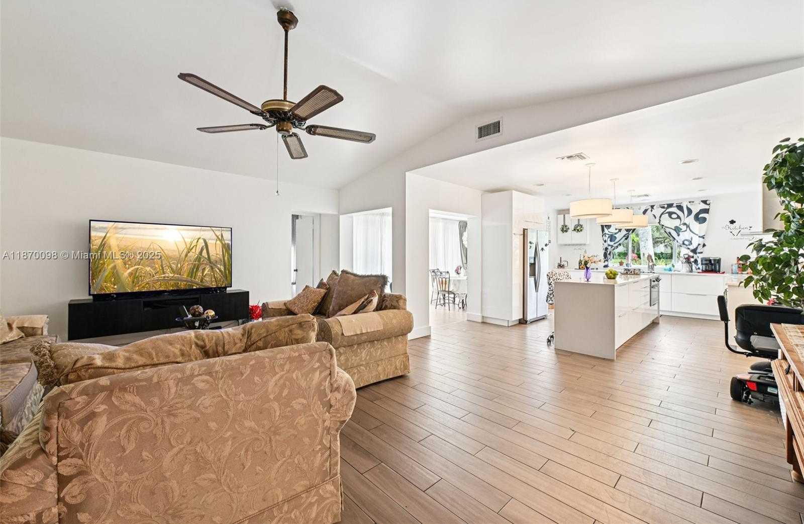 Small Image of 4314 ACACIA CIR, Coconut Creek Number 5
