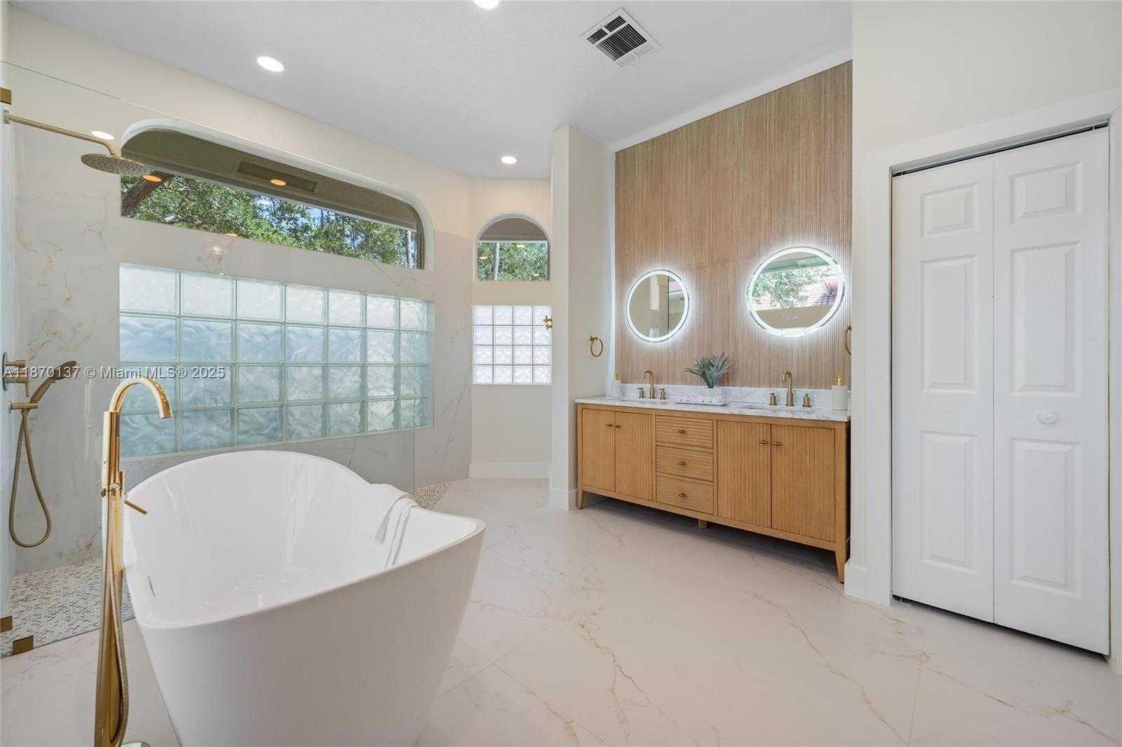 Small Image of 12140 NORTH WEST 10TH ST, Coral Springs Number 19