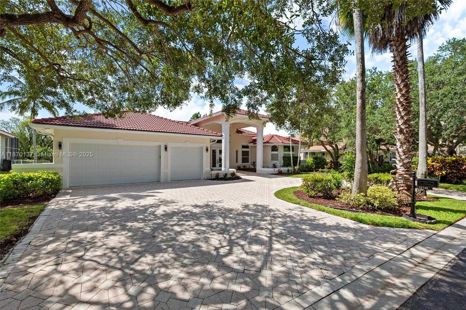 Small Image of 12140 NORTH WEST 10TH ST, Coral Springs Number 2