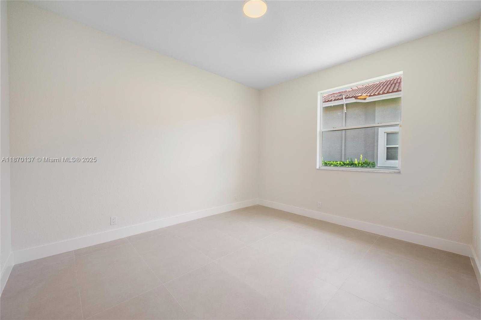 Small Image of 12140 NORTH WEST 10TH ST, Coral Springs Number 23