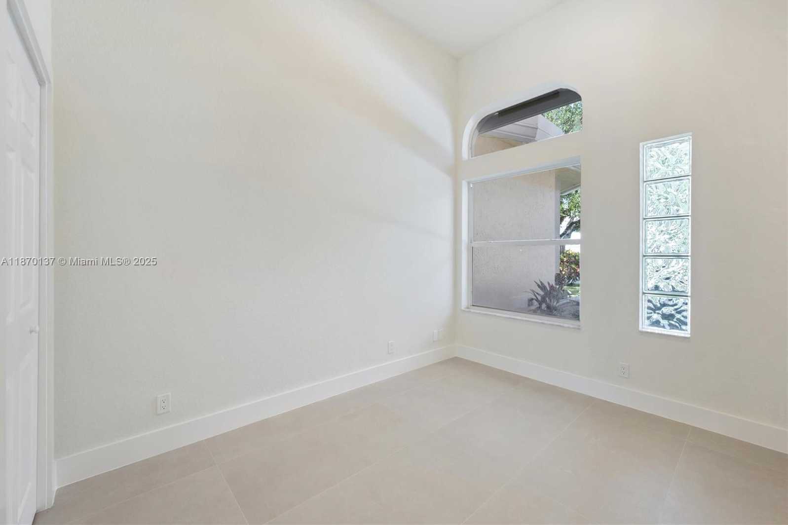 Small Image of 12140 NORTH WEST 10TH ST, Coral Springs Number 29