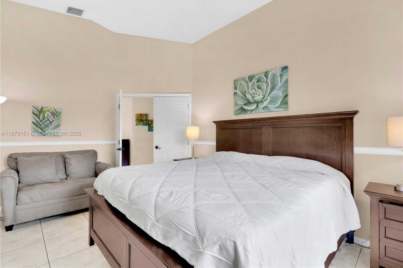 Small Image of 14750 SOUTH WEST 156TH AVE, Miami Number 19