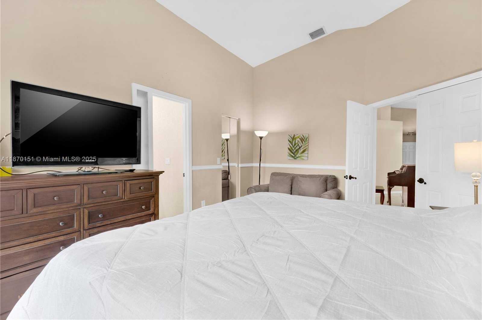 Small Image of 14750 SOUTH WEST 156TH AVE, Miami Number 21