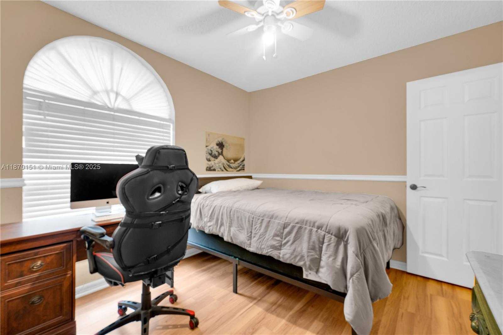 Small Image of 14750 SOUTH WEST 156TH AVE, Miami Number 28