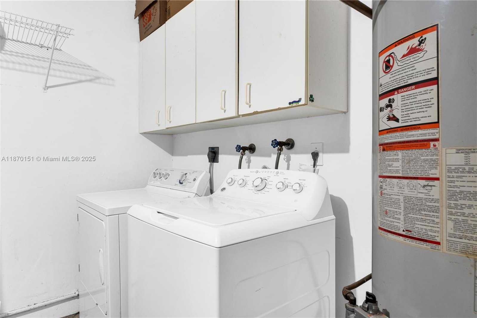 Small Image of 14750 SOUTH WEST 156TH AVE, Miami Number 32