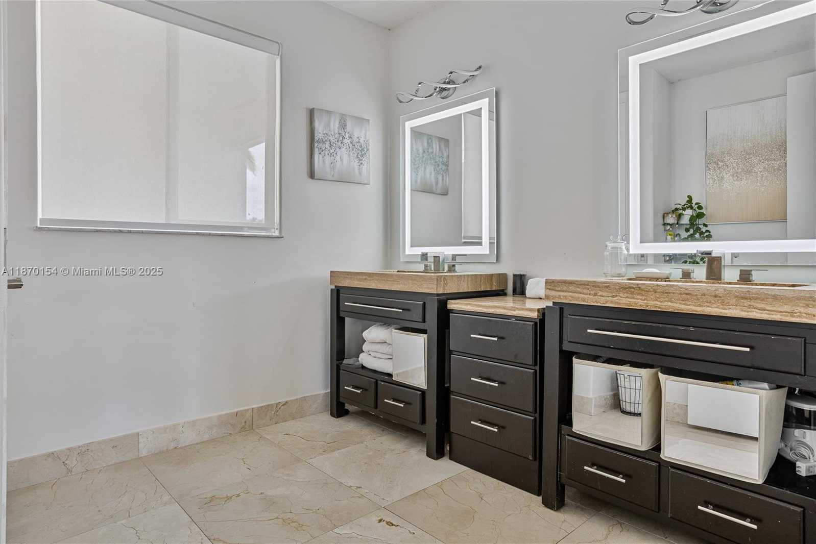 Small Image of 2706 OAKMONT, Weston Number 19