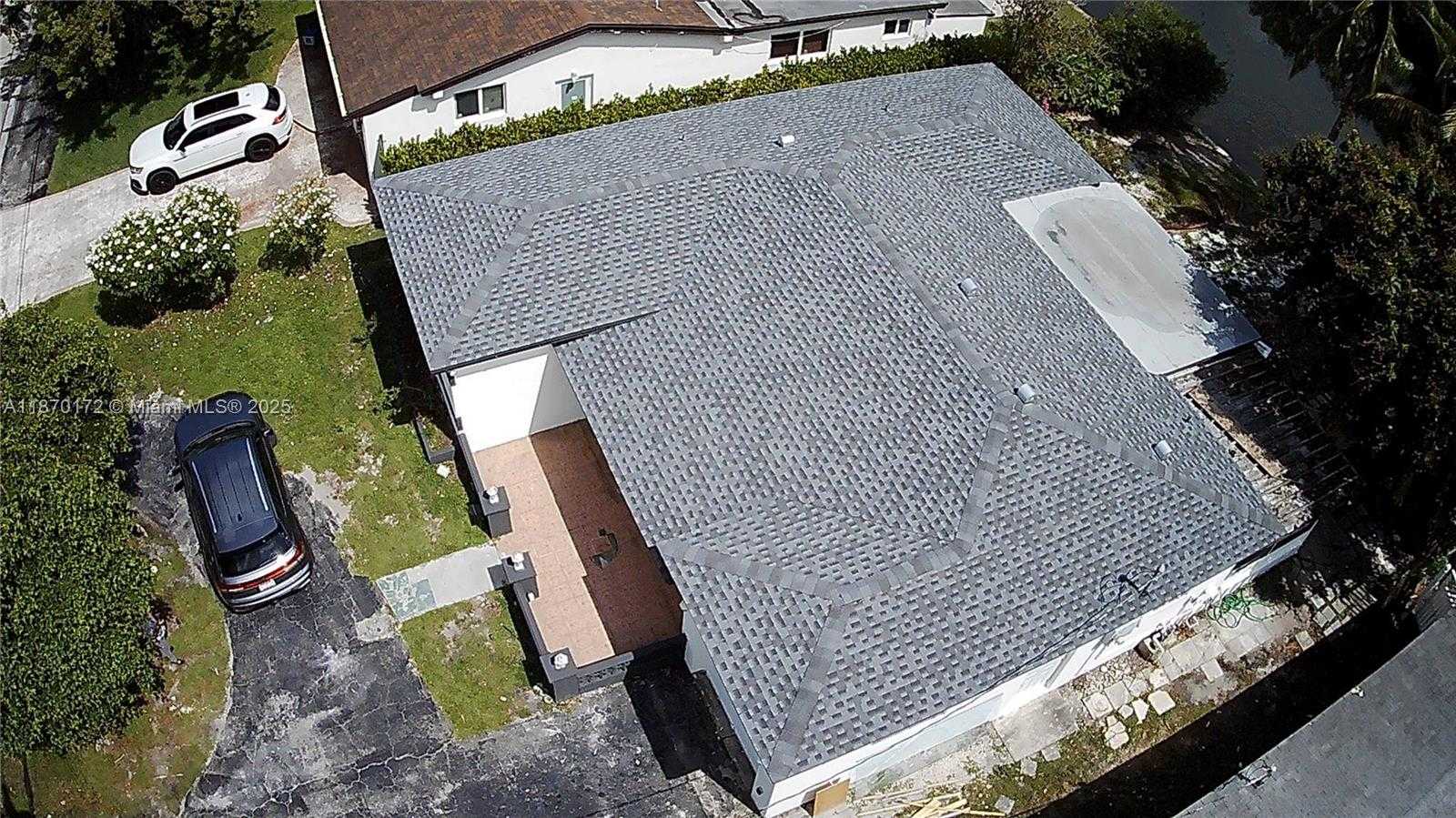 Small Image of 7908 GRANADA BLVD, Miramar Number 30