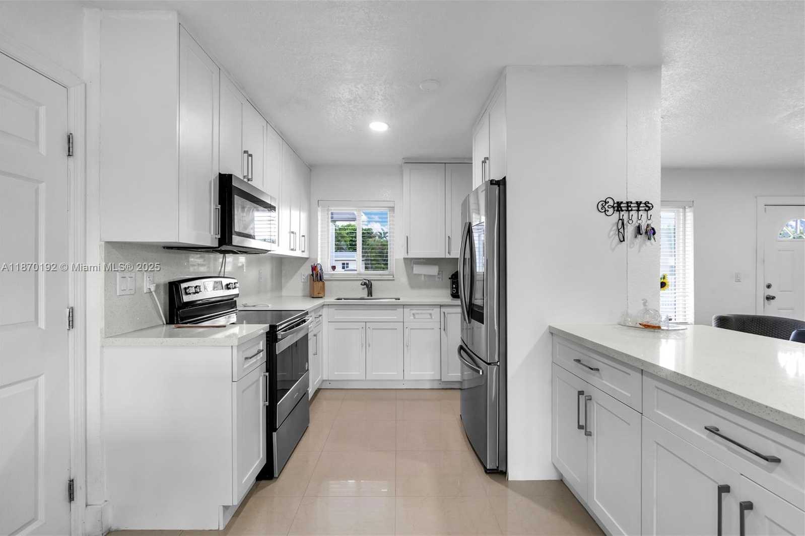 Small Image of 4510 NORTH WEST 168TH TER, Miami Gardens Number 12
