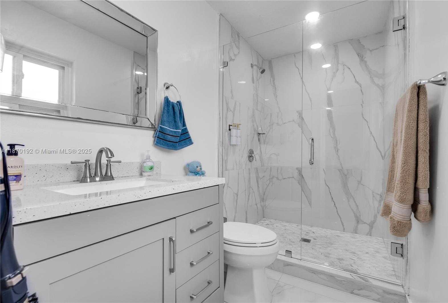 Small Image of 4510 NORTH WEST 168TH TER, Miami Gardens Number 18