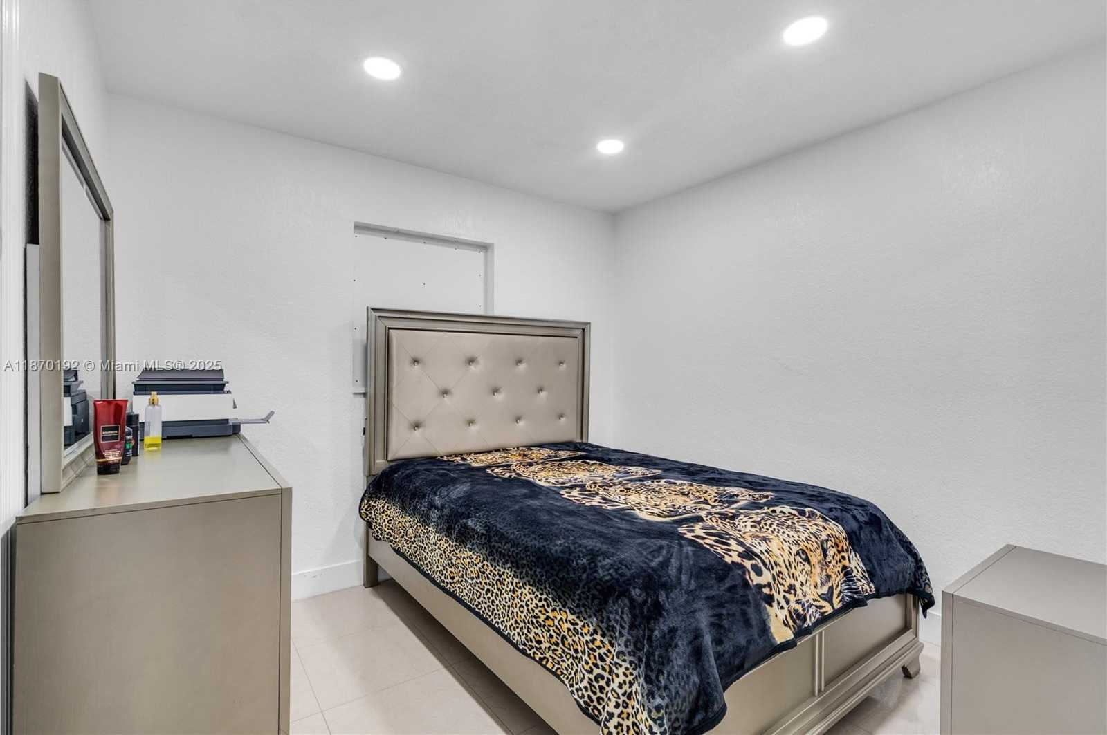 Small Image of 4510 NORTH WEST 168TH TER, Miami Gardens Number 21