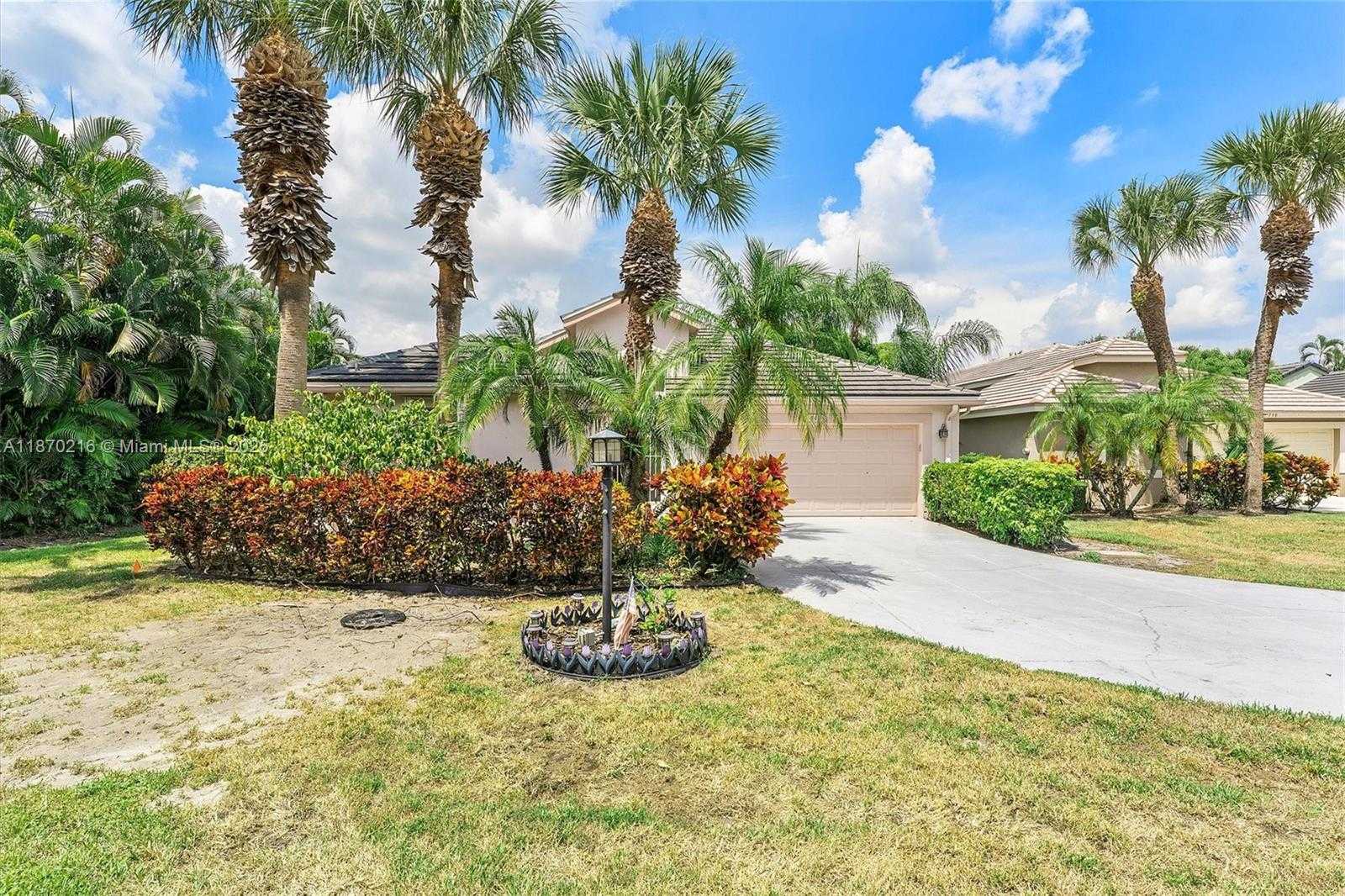 Small Image of 800 CLEARBROOK PARK CIR, Delray Beach Number 12