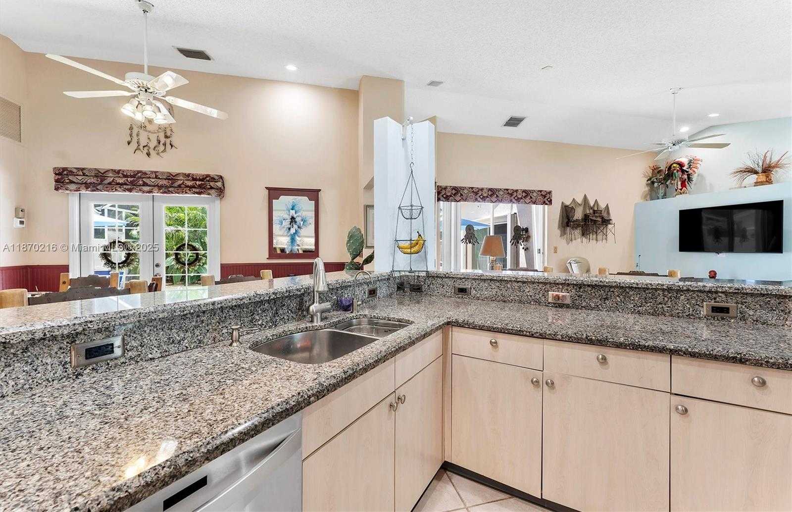 Small Image of 800 CLEARBROOK PARK CIR, Delray Beach Number 16